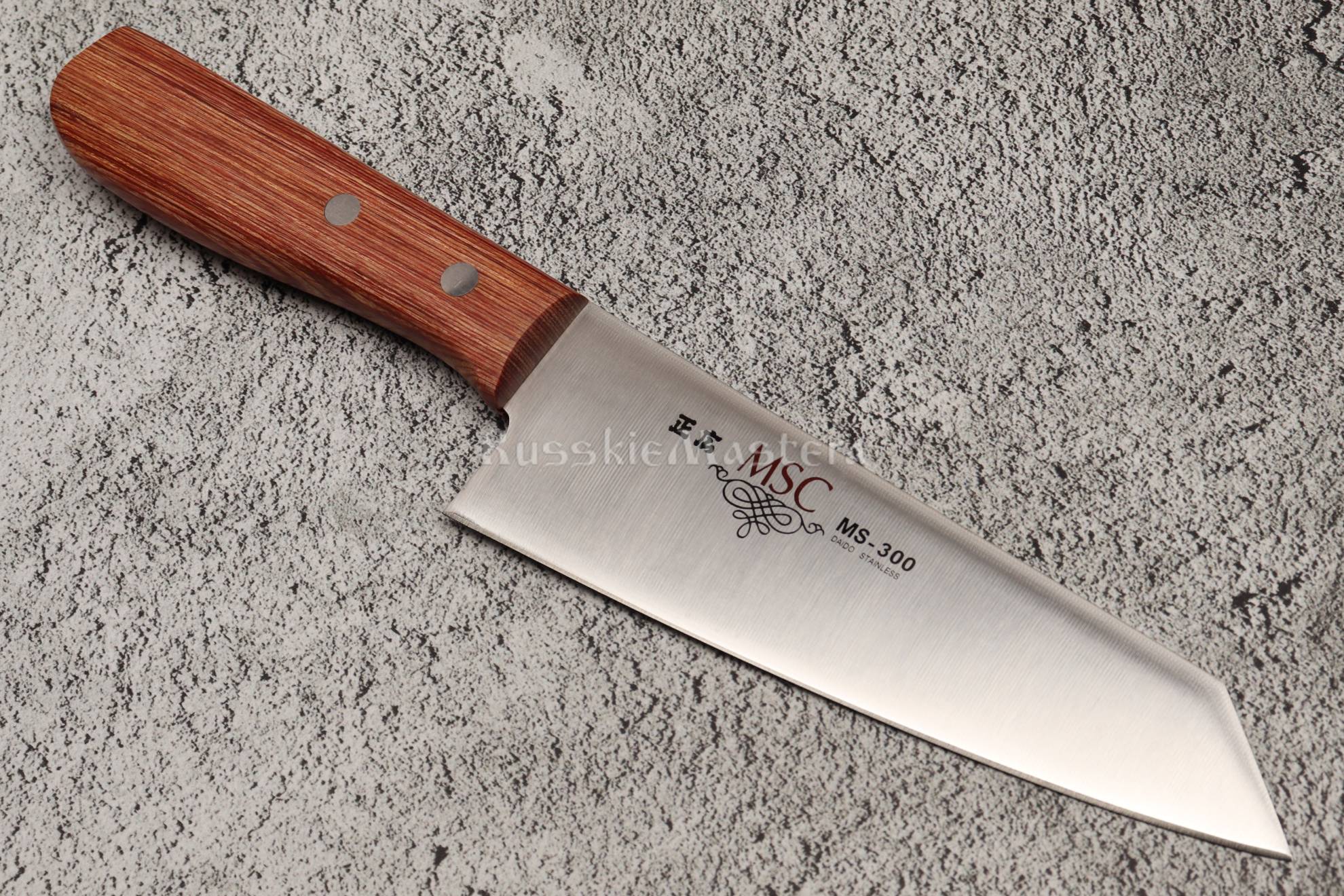 Кухонный нож из Японии — Киритсуке MSC MS-300, Masahiro. Сталь MBS-26, рукоять Pakka wood.